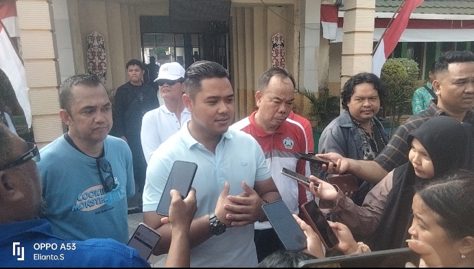 Gubernur Kalteng Bersama Plt.Kadis Pendidikan Provinsi Kalteng Hadiri Acara HUT ke-66 SMAN-1 Palangka Raya