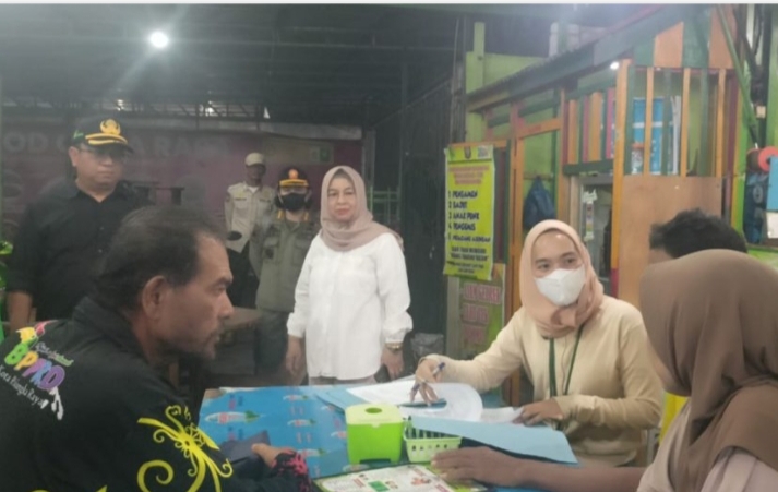 Kepala Bapenda Kota Palangkaraya Laksanakan Kegiatan Pengawasan Kepada Pelaku Usaha yang Belum Taat Bayar Pajak