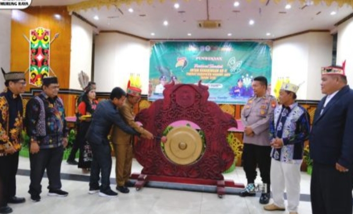 Bupati Mura Buka Secara Resmi Festival Tandak Intan Kaharingan Ke – X