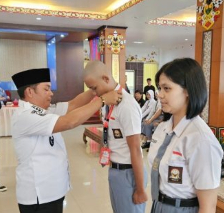 Wabub Mura Buka Pusdiklat Bagi 59 Calon Paskibraka Murung Raya Tahun 2025