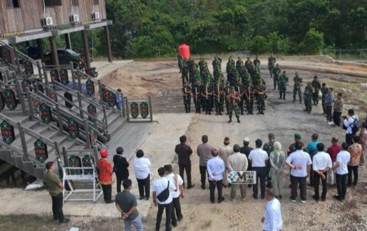 Bupati Mura Sambut Kedatangan Danyonif TP 883 Beserta 153 Personil