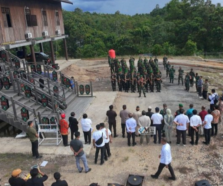 Bupati Mura Sambut Kedatangan Danyonif TP 883 Beserta 153 Personil