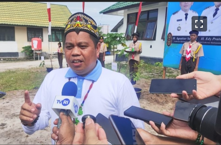 Pemprov Kalteng Bersama Tenaga Pendidik dan Siswa SMKN 5 Peringati HMPI